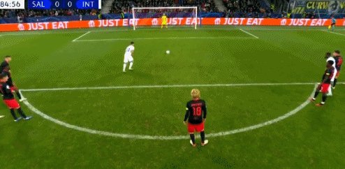 1699487967353056515.gif 1699487967353056515.gif