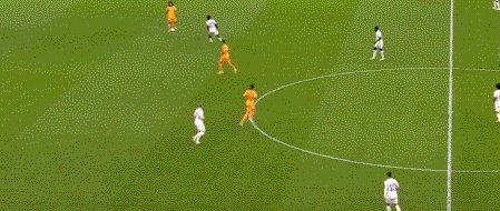 1664141937553045392.gif 动画 (3950).gif